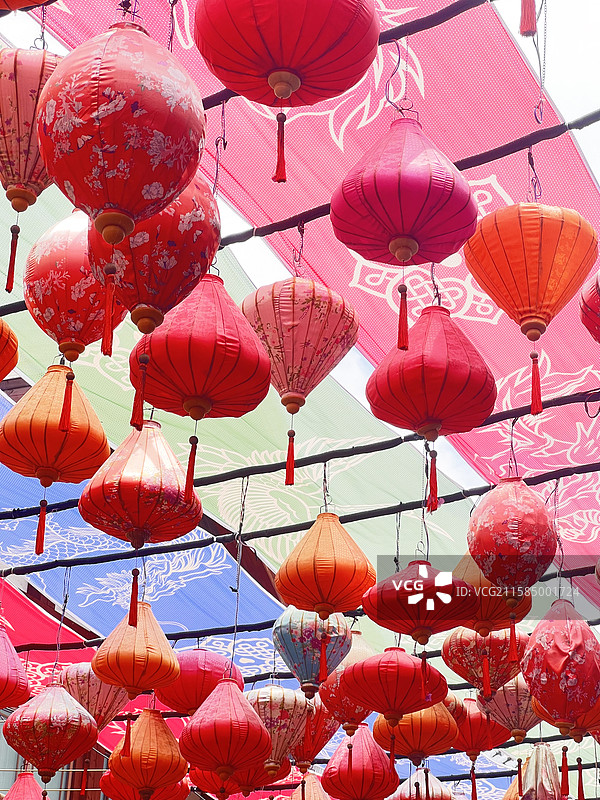 宁波杭州湾新区方特东方神画景区风光灯笼图片素材