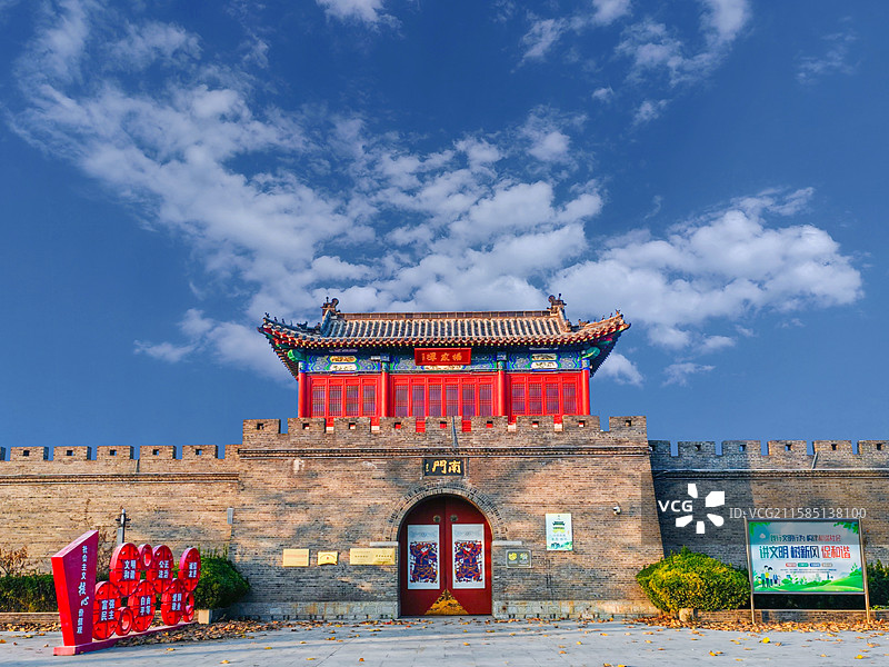 潍坊杨家埠民间艺术大观园 南门图片素材