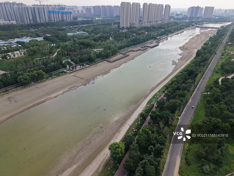 航拍郑州贾鲁河干涸的河道图片素材