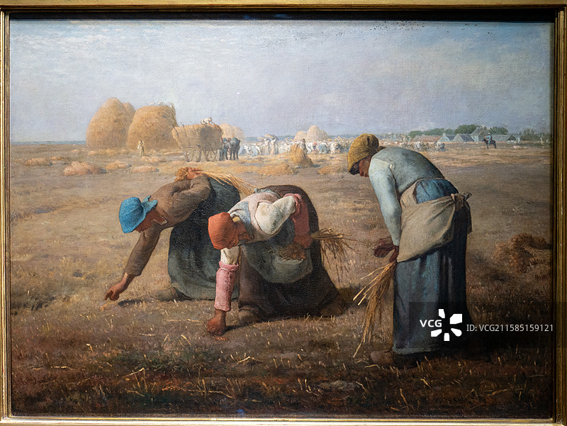 让-弗朗索瓦.米勒《拾穗者》，布画油画，1857年。上海浦东美术馆法国奥赛展图片素材