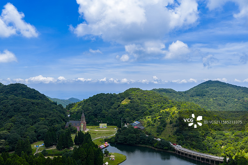 航拍广西玉林大容山国家森林公园风光图片素材