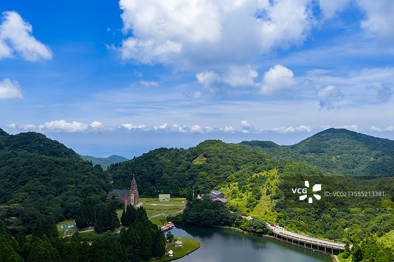 航拍广西玉林大容山国家森林公园风光图片素材