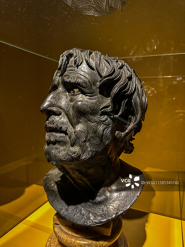 公元1世纪 古罗马 青铜 伪塞内卡头像 那不勒斯国家考古博物馆图片素材