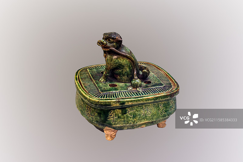 织部狮子钮香炉，日本 美浓，江户时代 1612年，东京国立博物馆藏图片素材