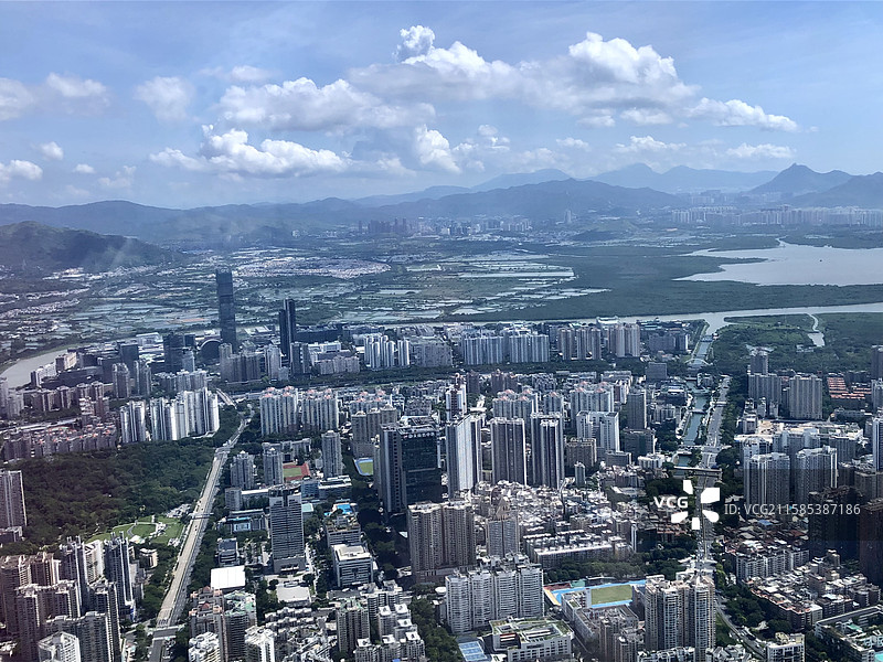 深圳平安金融中心云际观光层-四周的都市建筑风景图片素材