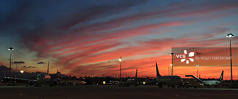 高崎机场的朝霞图片素材