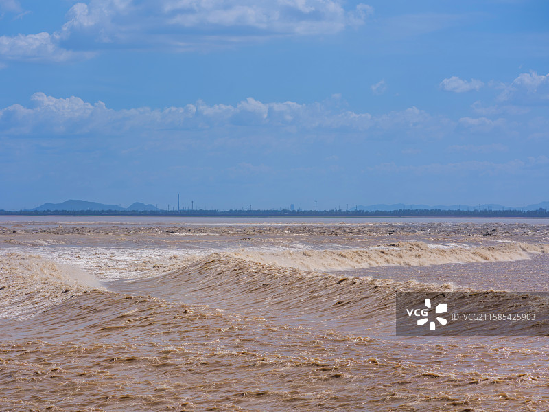 浙江·海宁·盐官钱江潮，天下第一潮图片素材