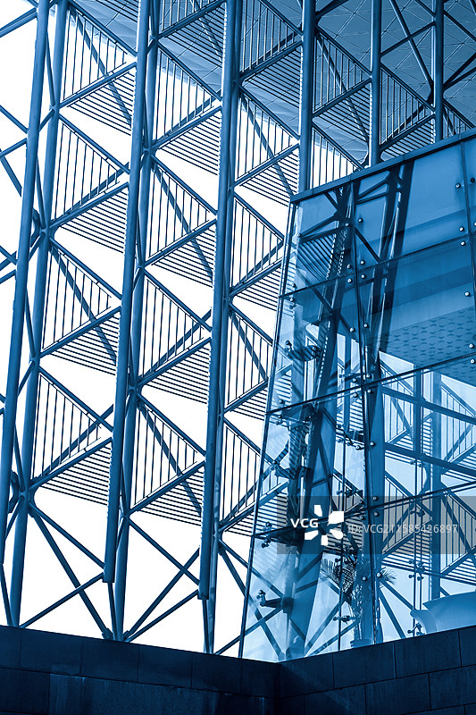 现代玻璃钢结构建筑外观图片素材