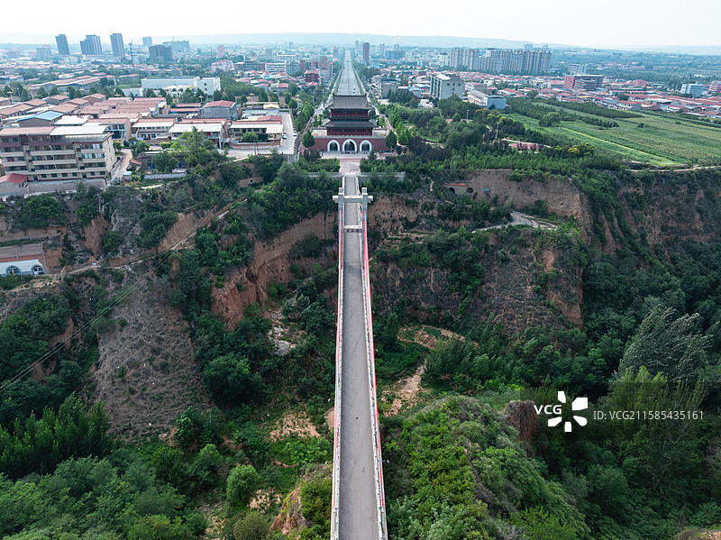 山西浮山县天坛镇承天门与太和桥图片素材
