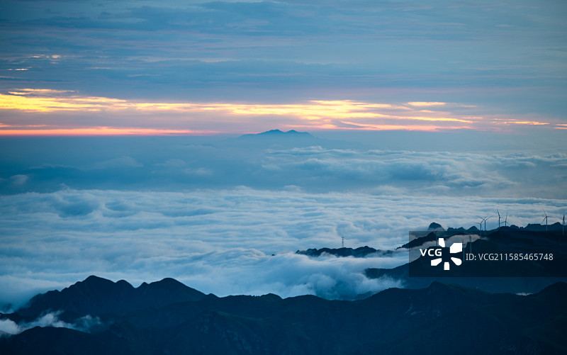 东灵山云海图片素材