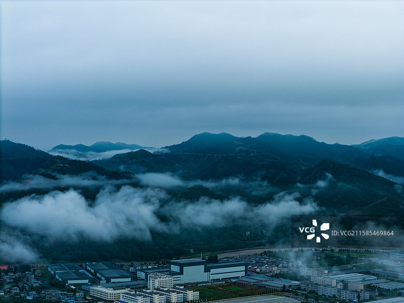 航拍湖北十堰郧西县图片素材