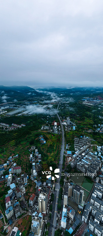 航拍湖北十堰郧西县图片素材