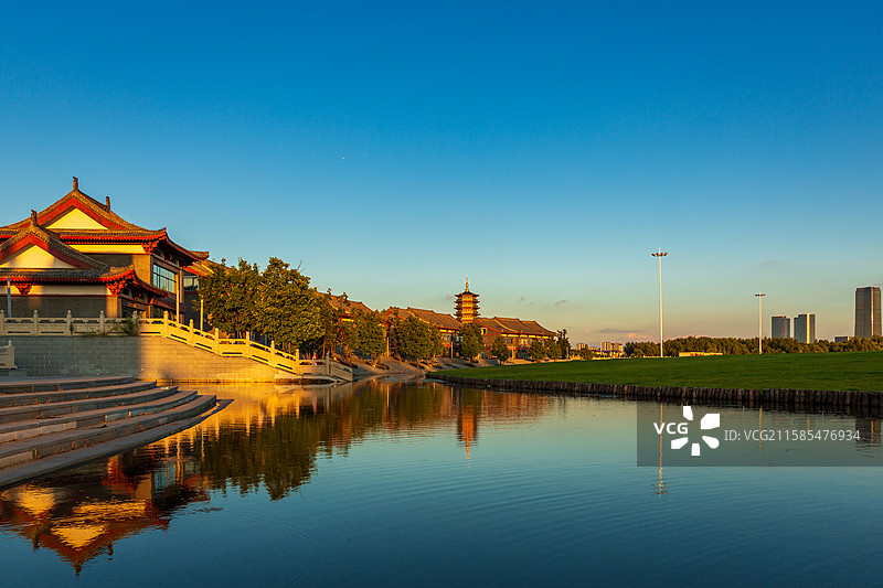 长春北湖国家湿地公园景观塔图片素材