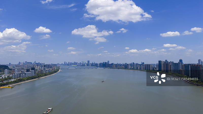 航拍钱塘江大桥图片素材