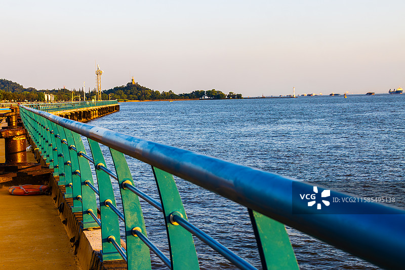 南通滨江风光图片素材