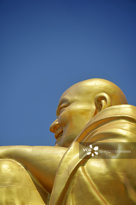 锦屏山弥勒佛景区的弥勒大佛和佛手图片素材
