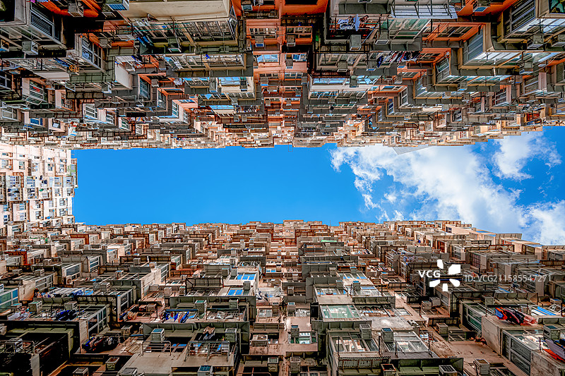 香港“怪兽大厦”住宅楼仰天俯视图片素材