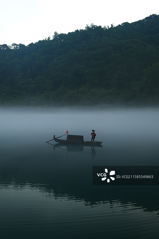 郴州雾漫小东江图片素材