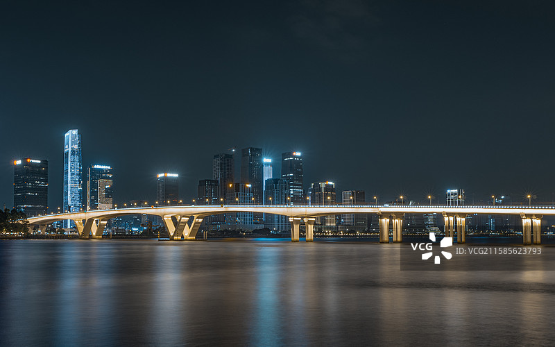 广州琶洲大桥夜景图片素材