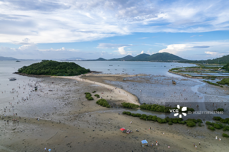 航拍瓦晒湾风光，广东省阳江市海陵岛图片素材
