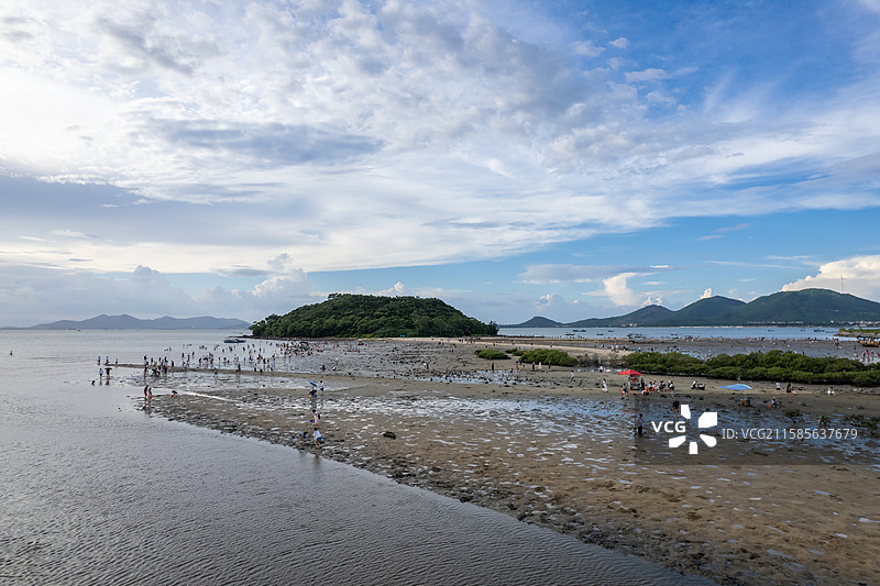 航拍瓦晒湾风光，广东省阳江市海陵岛图片素材