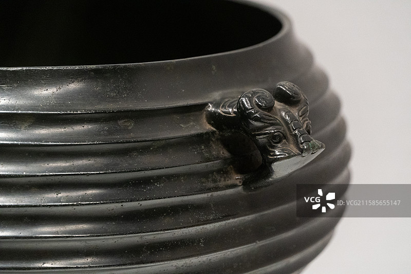 一组青铜器图片 特写 动物造型图片素材