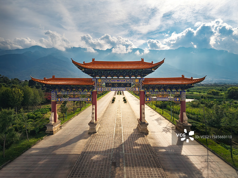 大理不二法门（崇圣寺三塔）图片素材