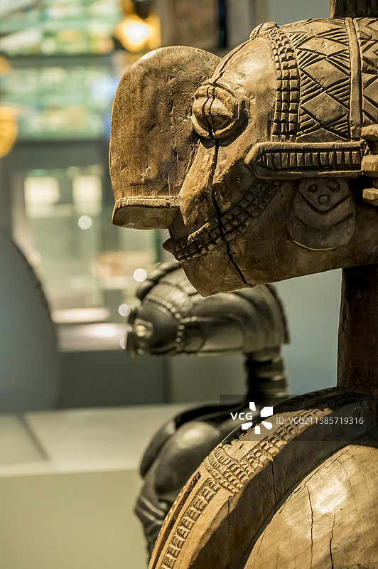 上海世博会博物馆——几内亚馆捐赠宁巴图片素材