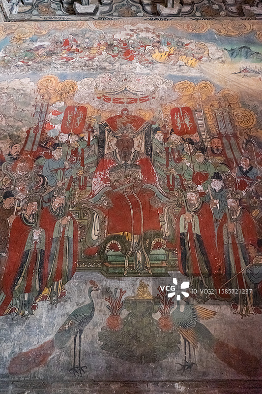 中国山西临汾洪洞县广胜寺下寺旅游景区，水神庙明应王殿内求雨图和龙王降雨图元代壁画，室内人像图像摄影图片素材