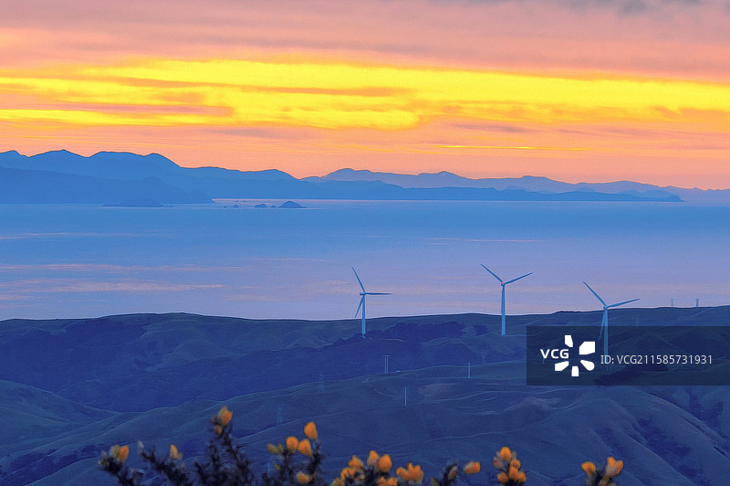 望海的风车图片素材