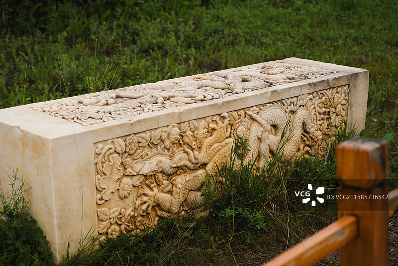 元上都遗址 汉白玉雕龙角柱图片素材