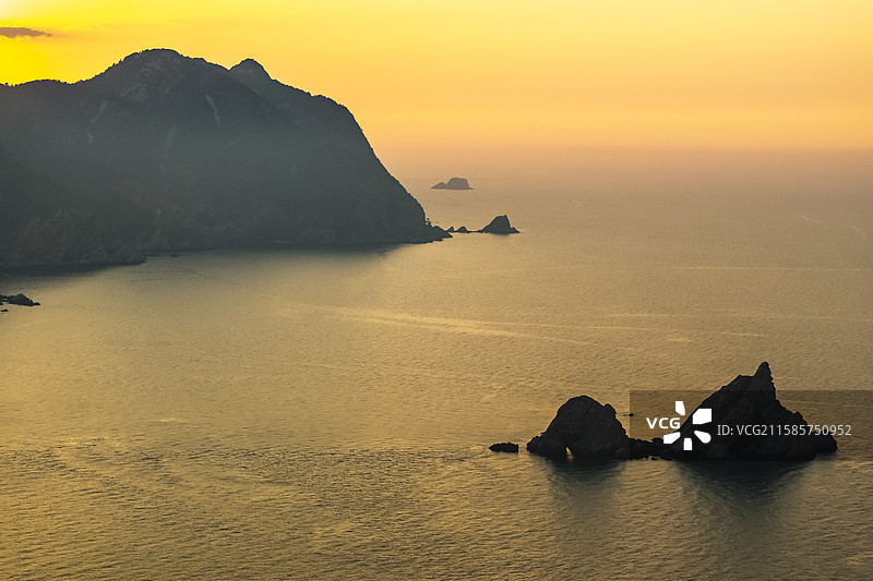 山东烟台立秋时节日落芝罘岛天然图画图片素材