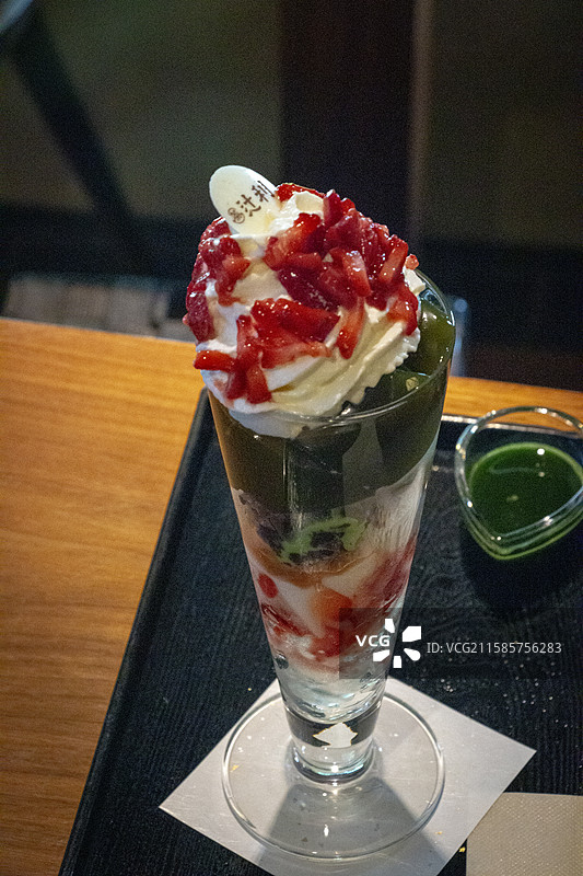 京都宇治旅记-辻利茶铺芭菲特写图片素材