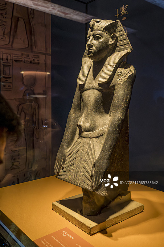 上海博物馆古埃及文明大展——古埃及第12王朝（花岗闪长岩）阿蒙涅姆林特三世像图片素材