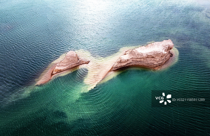 乌素质水上雅丹、乌素特雅丹地质公园风光，青海，海西，大柴旦，柴达木盆地图片素材