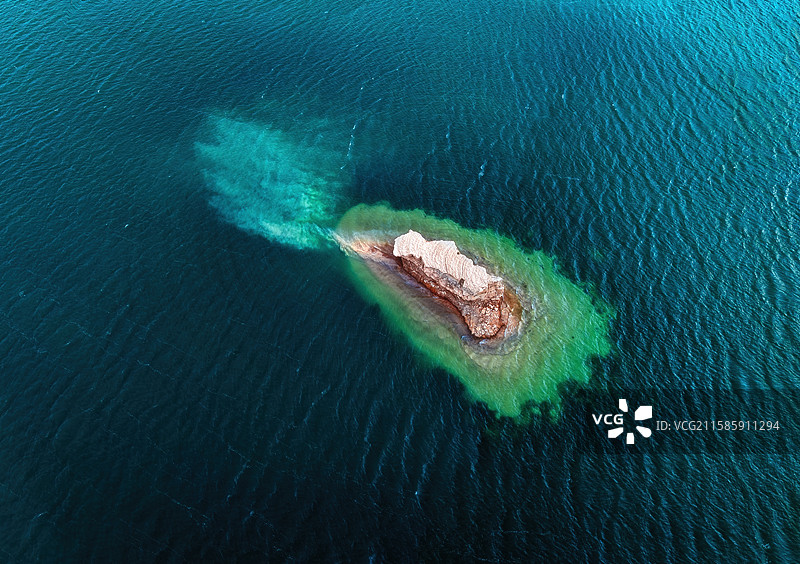 乌素质水上雅丹、乌素特雅丹地质公园风光，青海，海西，大柴旦，柴达木盆地图片素材