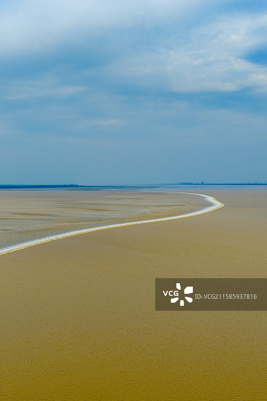 嘉兴海宁一线潮 交叉潮 钱江潮图片素材