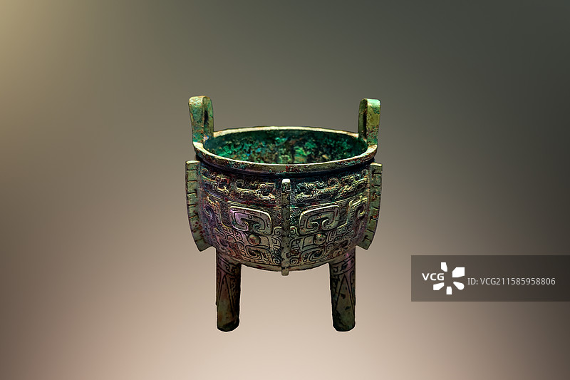 饕餮纹鼎，中国，殷商 公元前13-前11世纪，日本东京国立博物馆藏图片素材