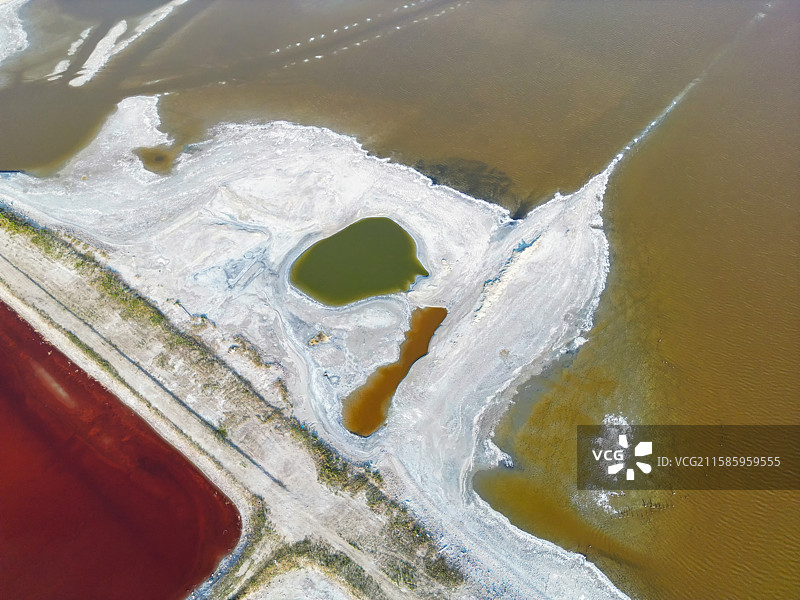 山西七彩盐湖图片素材