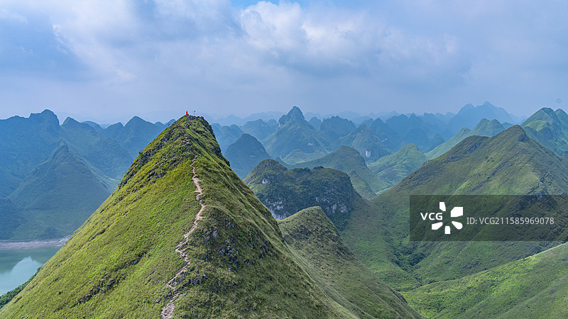 剑龙山的美景图片素材