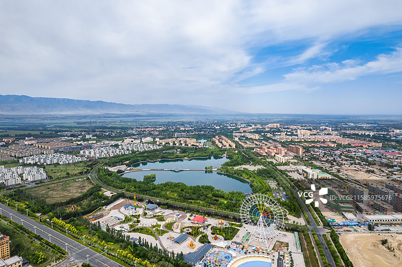 新疆巩留县蝶湖景区航拍图片素材