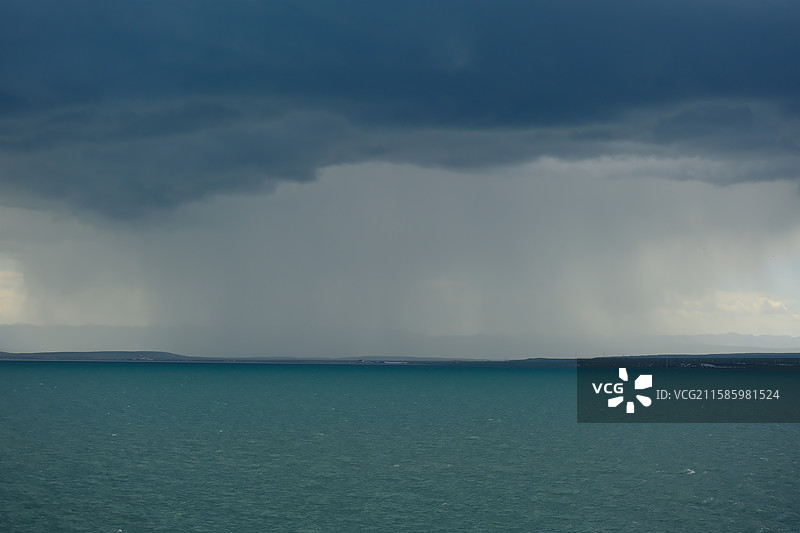 青海湖 断崖图片素材