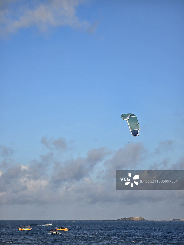 平潭龙王头沙滩海上运动图片素材