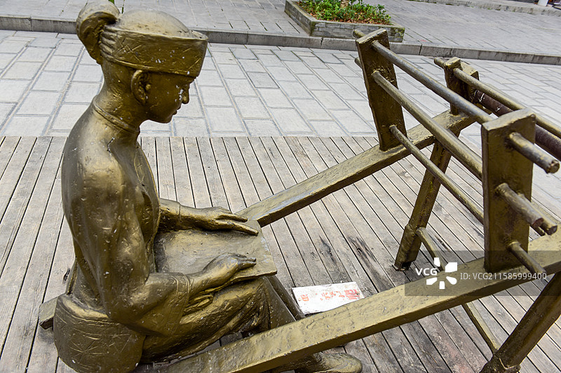 雕塑西兰卡普土家族织布土家织锦图片素材