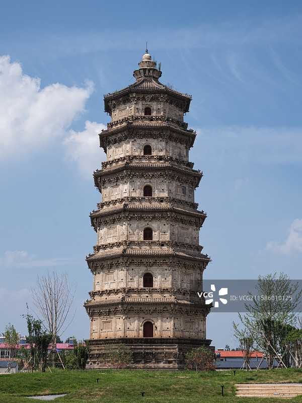 河北涿州双塔北塔云居寺塔图片素材