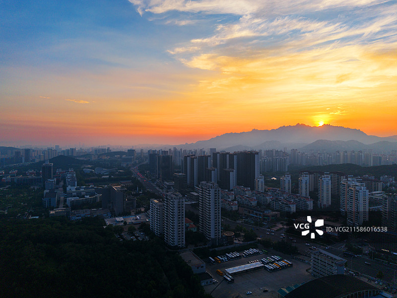 青岛西海岸新区城市日落图片素材