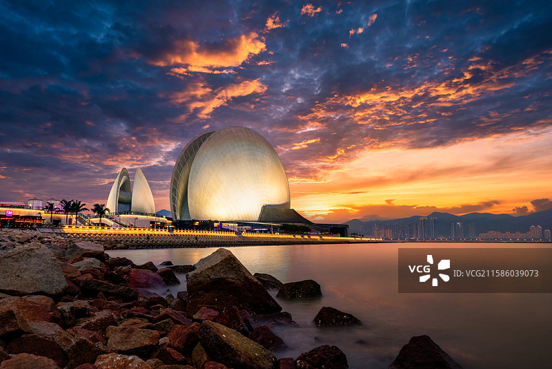城市风光珠海地标日月贝珠海大剧院高清图图片素材