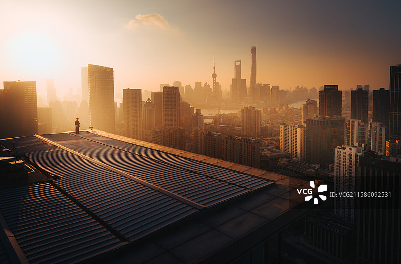 向光而行图片素材