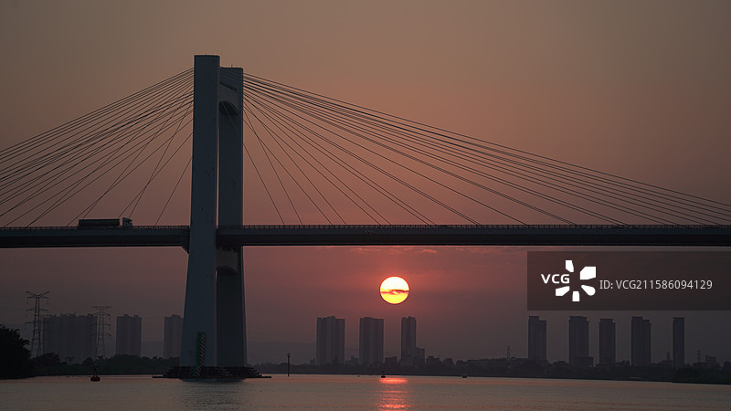 日落时的揭阳榕江大桥景观图片素材