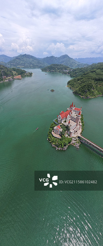 航拍万峰湖吉隆堡图片素材